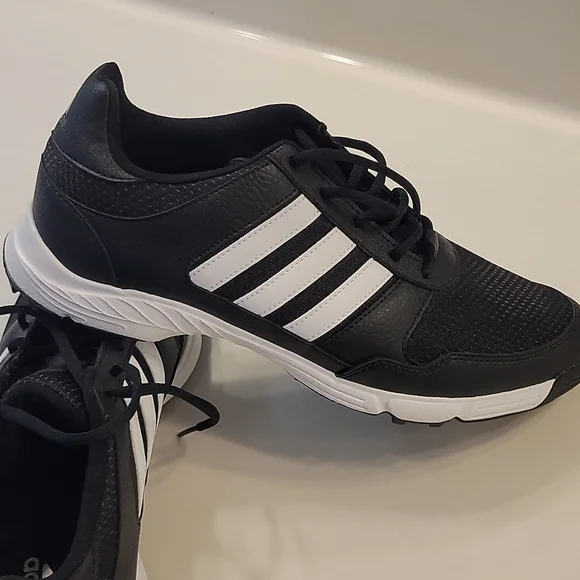 Adidas Cleats - Picture 5 of 7